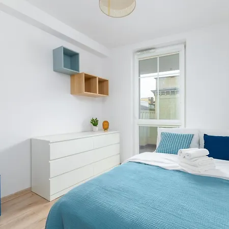 Dabrowskiego Old Town By Bookinghost